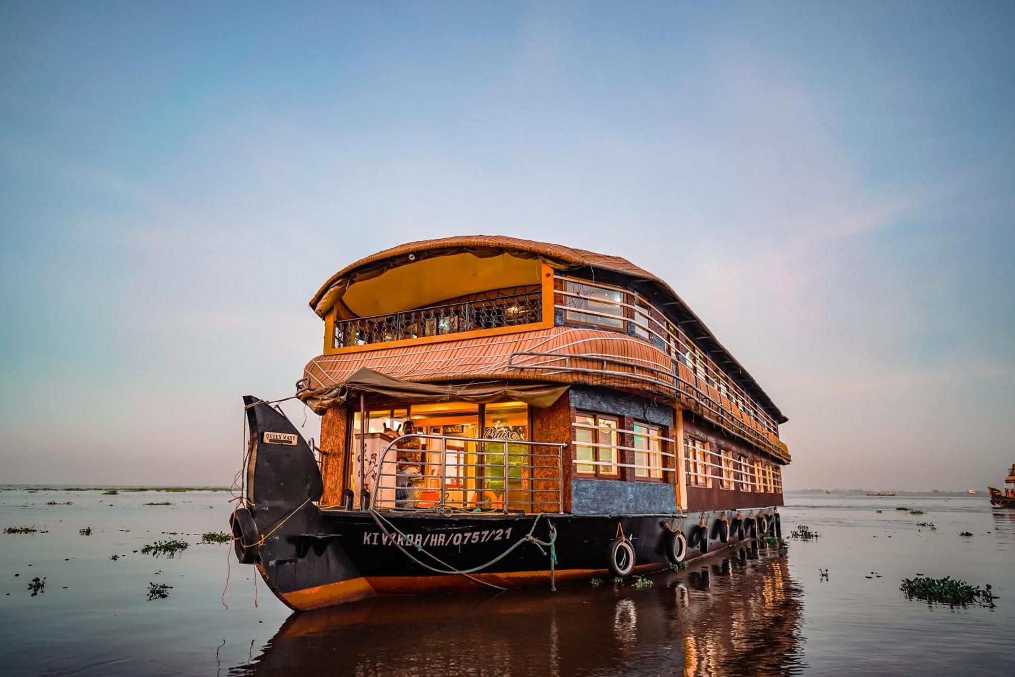 Venice Premium Houseboats Alleppey Alappuzha Екстер'єр фото