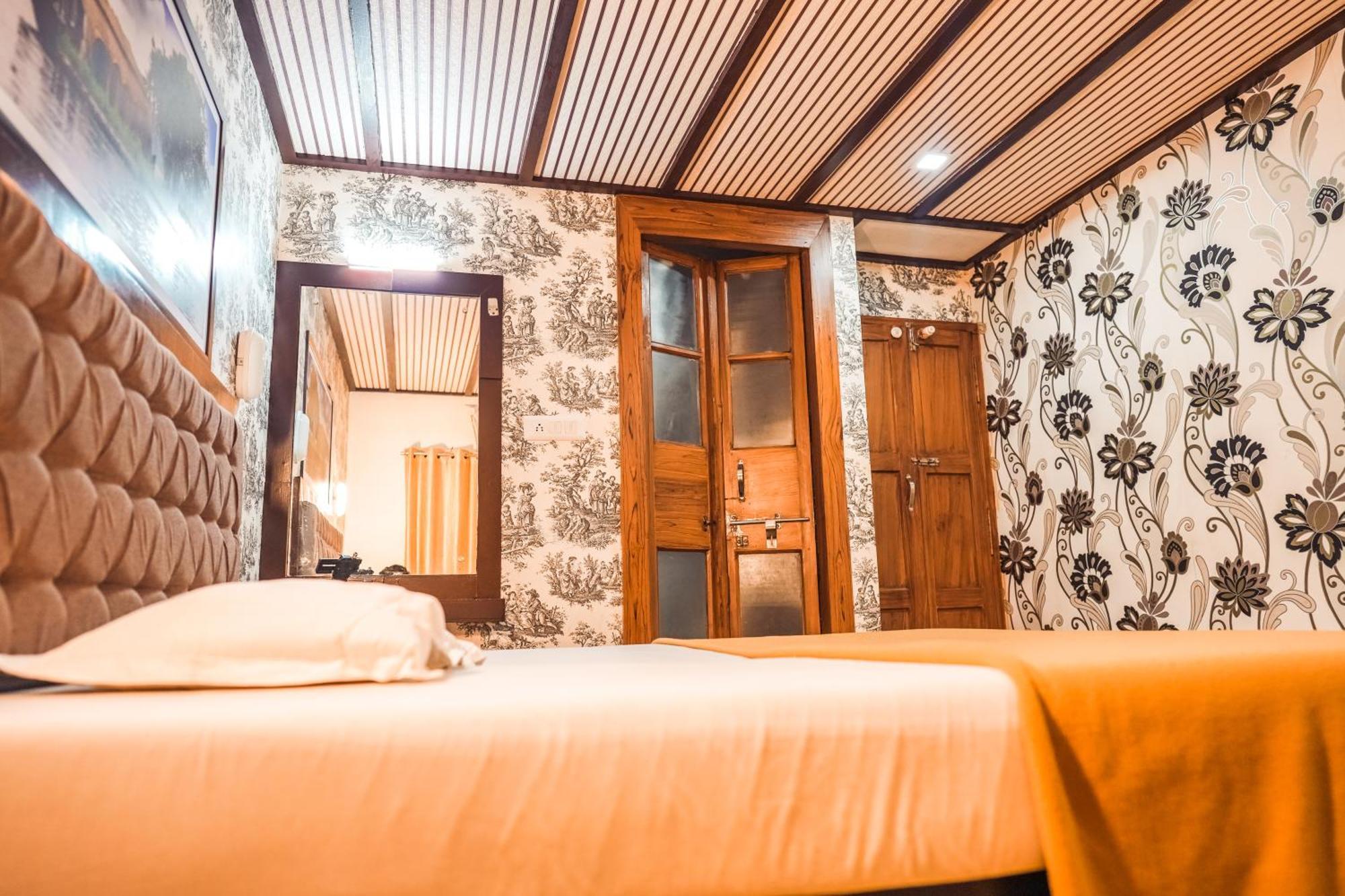 Venice Premium Houseboats Alleppey Alappuzha Екстер'єр фото