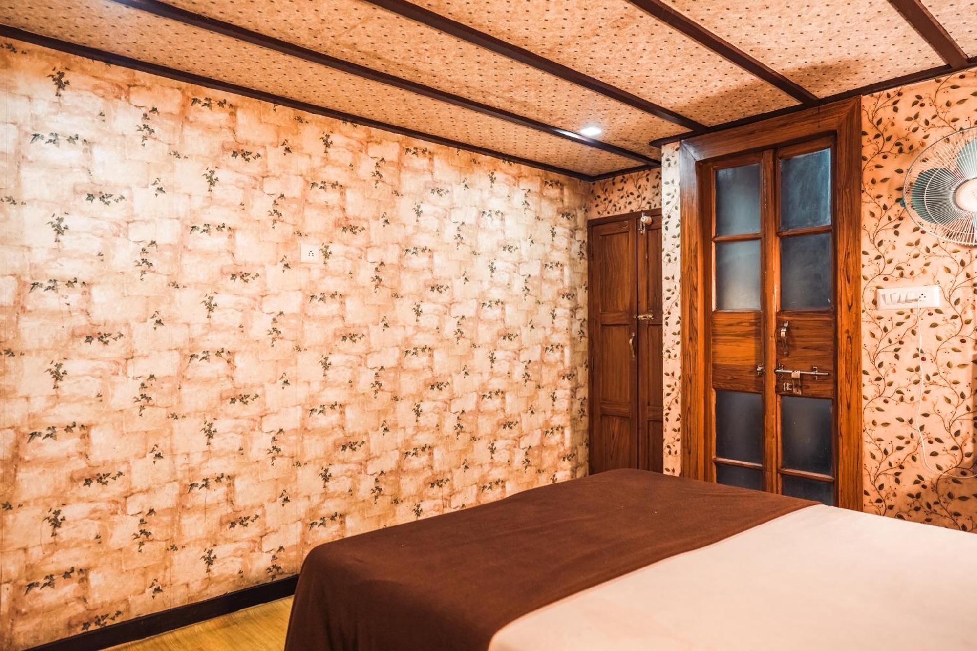 Venice Premium Houseboats Alleppey Alappuzha Екстер'єр фото