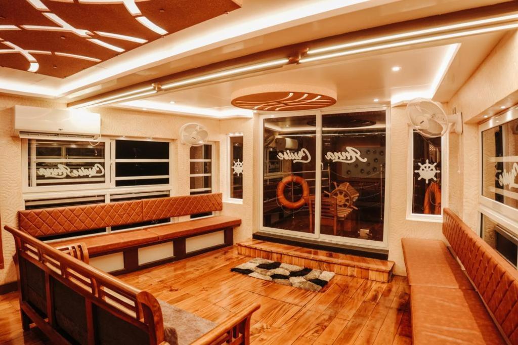 Venice Premium Houseboats Alleppey Alappuzha Екстер'єр фото