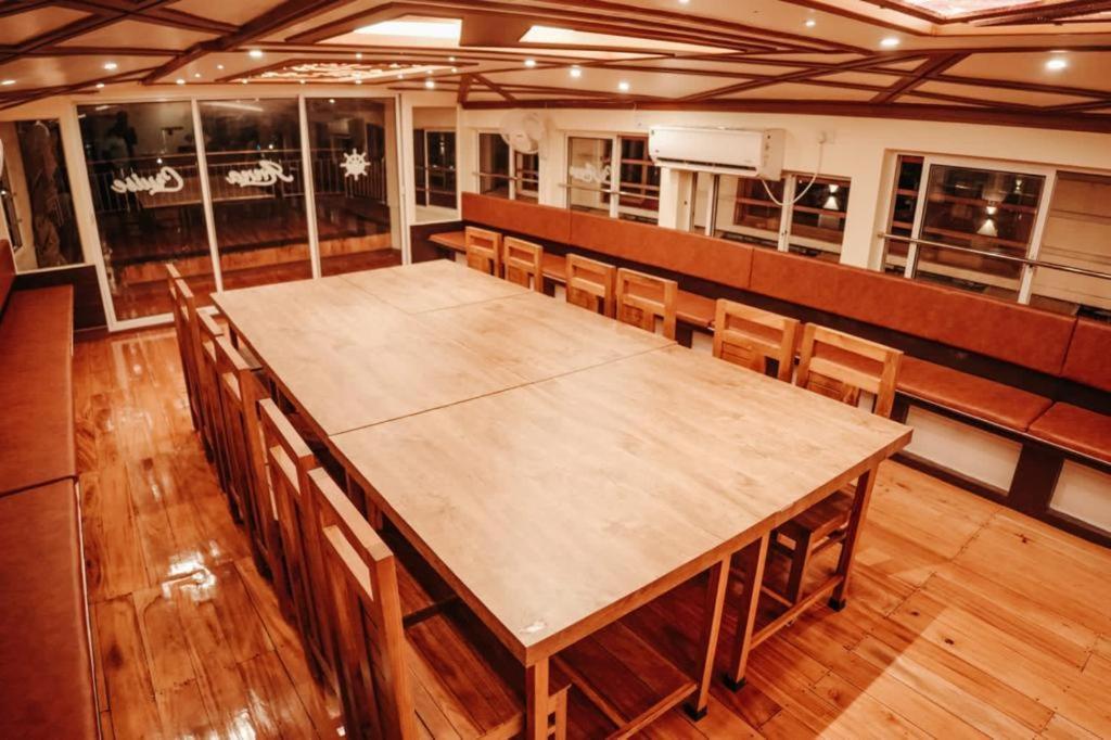 Venice Premium Houseboats Alleppey Alappuzha Екстер'єр фото